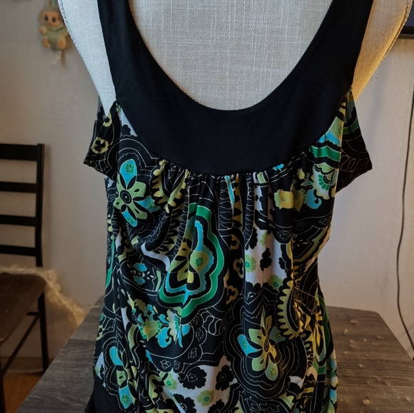 Floral Patterned Sleeveless Top Y2K Plus - Picture 4 of 6